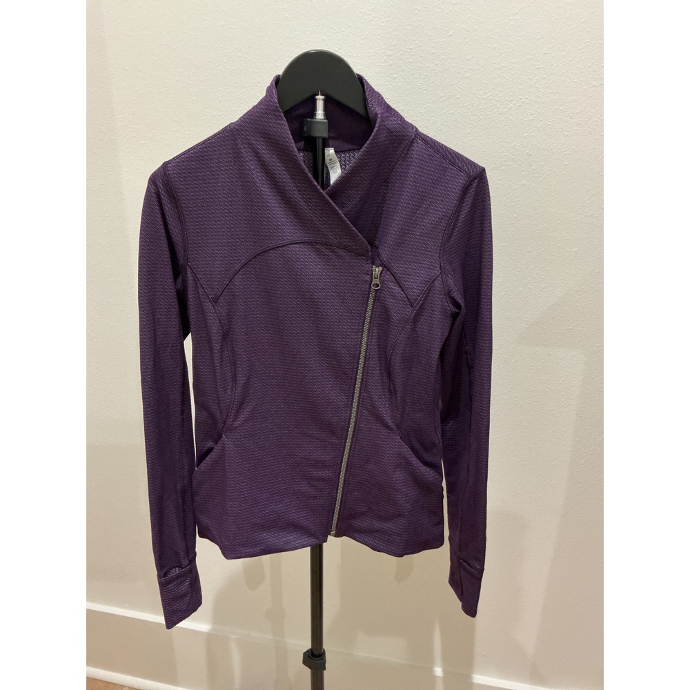 Lululemon Asymmetrical Zip Textured Knit Jacket Purple Thumbholes Womens 10